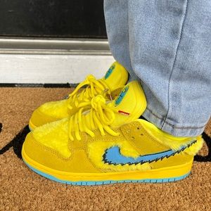 Nike Grateful Dead Dunks